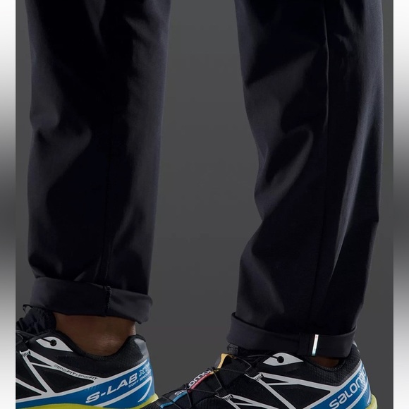 Lululemon Mens ABC Pant Classic Fit Size 36 Black Trousers 33”‎ inseam - Picture 16 of 16